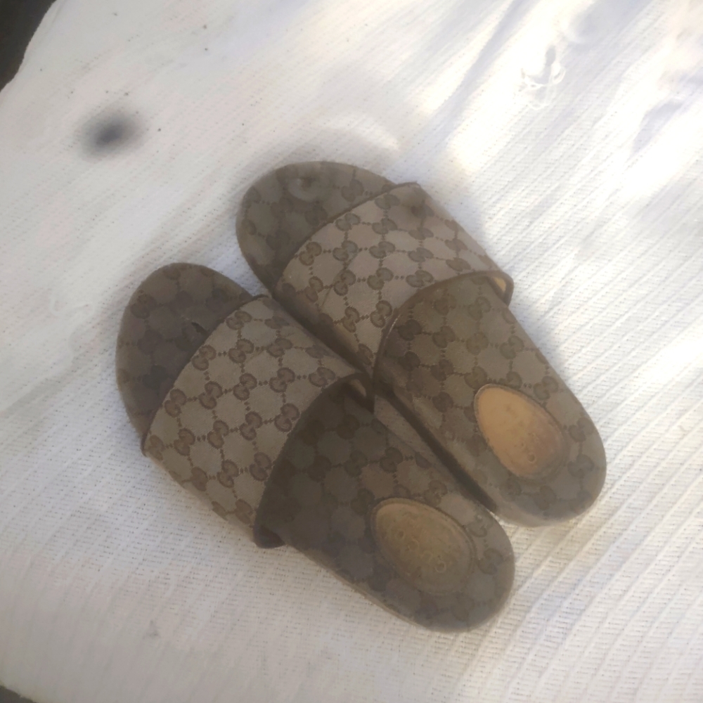 Gucci Slides(used)